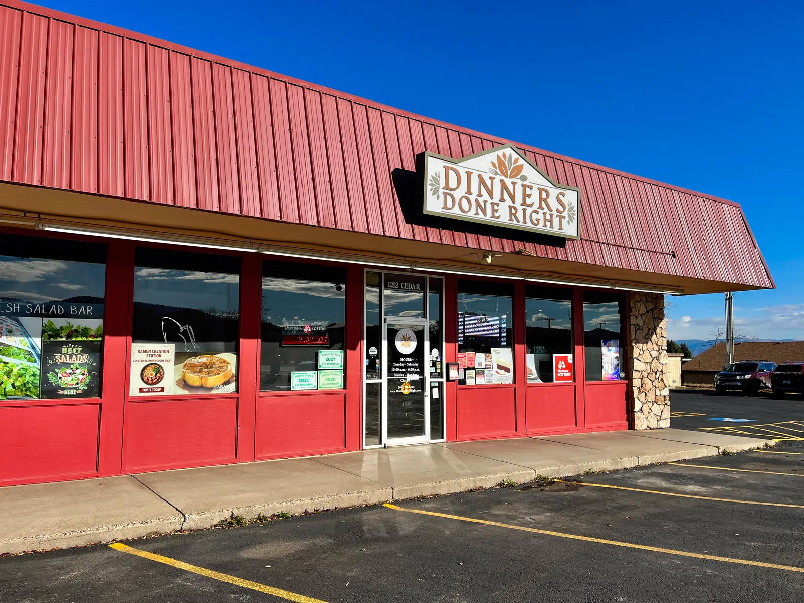 Street-side view of the Dinners Done Right storefront on Cedar Street in Helena